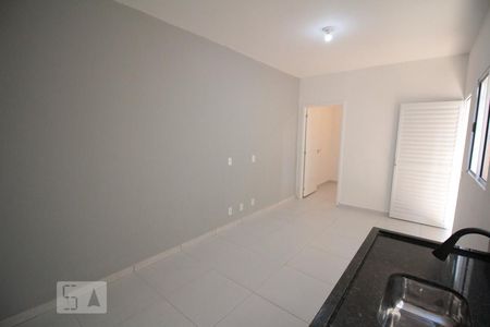 Sala e Cozinha de casa para alugar com 2 quartos, 42m² em Jardim Santa Lucia, Várzea Paulista