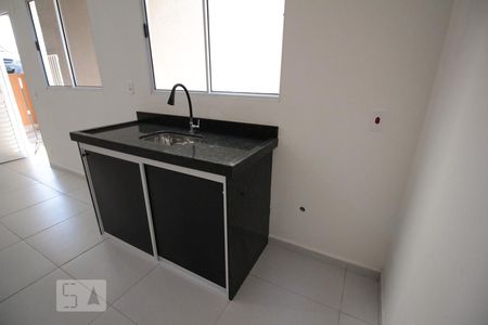 Sala e Cozinha de casa para alugar com 2 quartos, 42m² em Jardim Santa Lucia, Várzea Paulista
