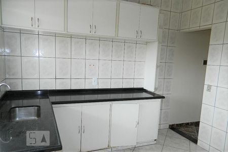 Casa de condomínio para alugar com 60m², 3 quartos e sem vagaCozinha