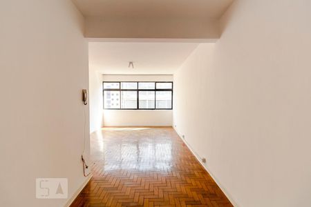 Apartamento para alugar com 80m², 2 quartos e sem vaga Apartamento para alugar com 80m², 2 quartos e sem vagaSala