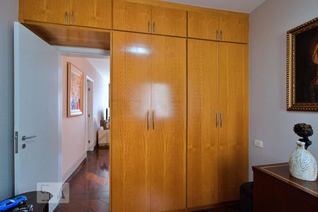 Apartamento para alugar com 240m², 4 quartos e 4 vagasSuíte 2