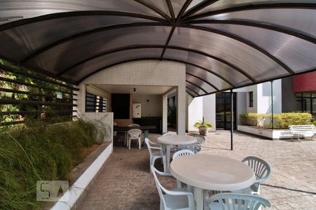 Apartamento para alugar com 240m², 4 quartos e 4 vagasÁrea comum - Churrasqueira