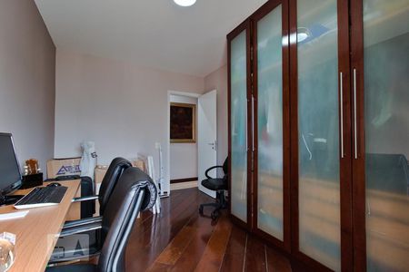 Apartamento para alugar com 240m², 4 quartos e 4 vagasQuarto 3