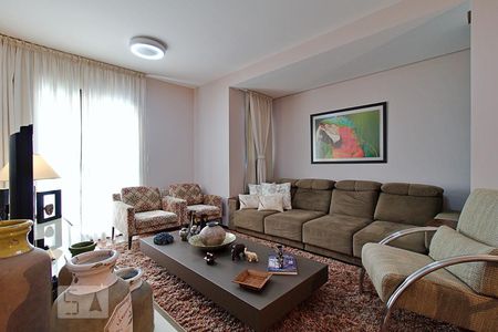 Apartamento para alugar com 240m², 4 quartos e 4 vagasSala Intima