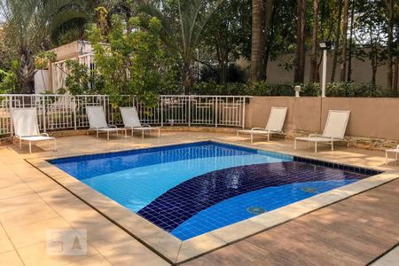 Apartamento à venda com 35m², 1 quarto e 1 vagaÁrea comum - Piscina