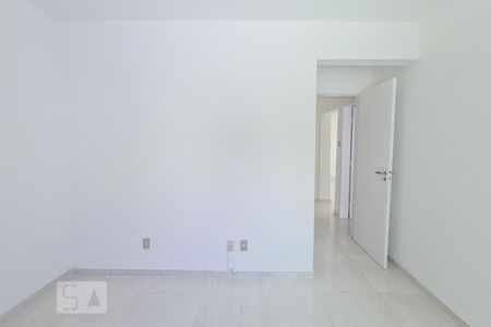 Apartamento para alugar com 74m², 2 quartos e 1 vagaQuarto