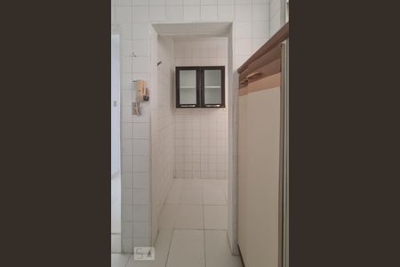 Apartamento para alugar com 74m², 2 quartos e 1 vagaCozinha