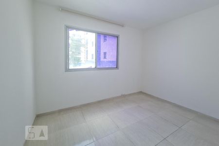 Apartamento para alugar com 74m², 2 quartos e 1 vagaQuarto