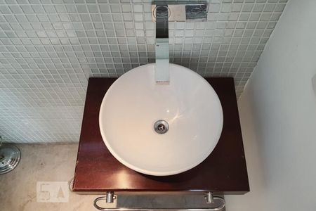 Apartamento à venda com 164m², 3 quartos e 4 vagasBanheiro (cobertura)