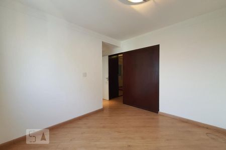Apartamento à venda com 164m², 3 quartos e 4 vagasSuíte 2