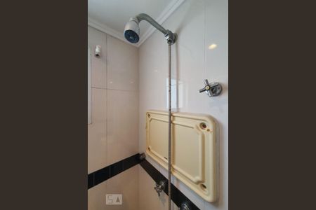 Apartamento à venda com 164m², 3 quartos e 4 vagasBanheiro da suíte 2