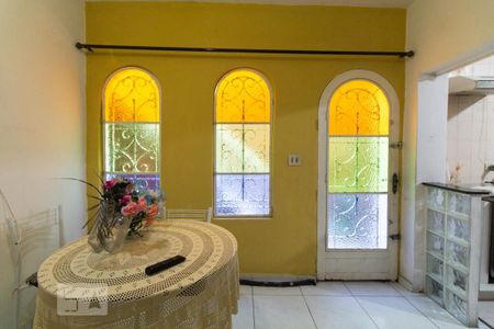 Casa à venda com 125m², 2 quartos e 2 vagasSala de jantar