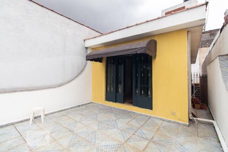 Casa à venda com 125m², 2 quartos e 2 vagasVaranda do quarto 1