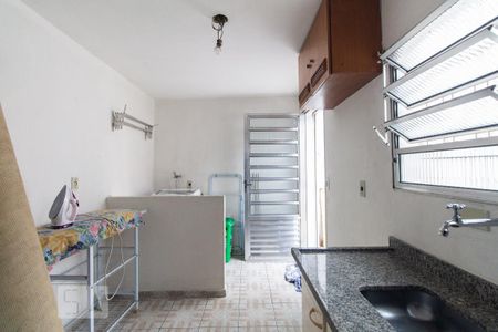 Casa à venda com 125m², 2 quartos e 2 vagasÁrea de serviço