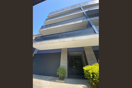 Apartamento para alugar com 110m², 3 quartos e 1 vaga Apartamento para alugar com 110m², 3 quartos e 1 vagaFachada