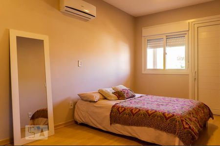 Suíte 1 de apartamento para alugar com 2 quartos, 82m² em Passo da Areia, Porto Alegre