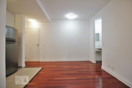 Sala de apartamento para alugar com 1 quarto, 49m² em Morumbi, São Paulo