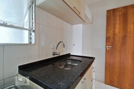 Apartamento à venda com 55m², 2 quartos e 1 vagaCozinha