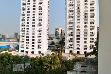 Vista da Sala de apartamento à venda com 2 quartos, 55m² em Morumbi, São Paulo