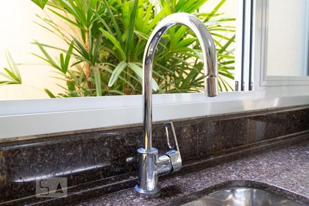 Casa à venda com 180m², 2 quartos e 2 vagasCozinha