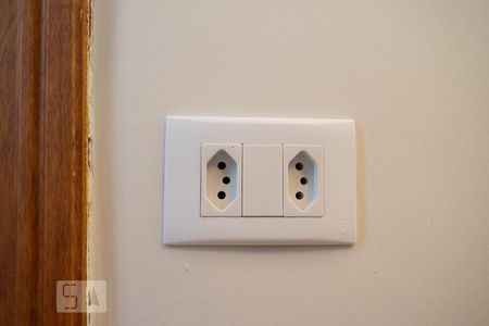 Sala de casa à venda com 2 quartos, 180m² em Vila Medeiros, São Paulo