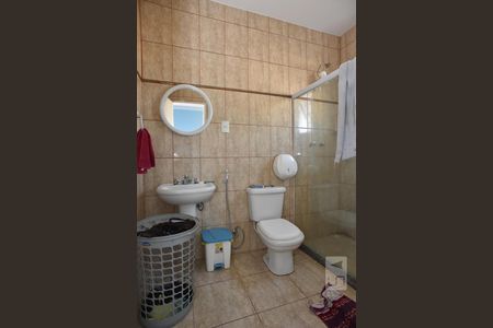 Banheiro da Suíte 1 de apartamento à venda com 3 quartos, 390m² em Taquara, Rio de Janeiro