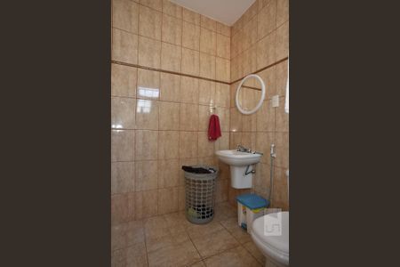 Apartamento à venda com 390m², 3 quartos e 4 vagasBanheiro da Suíte 1