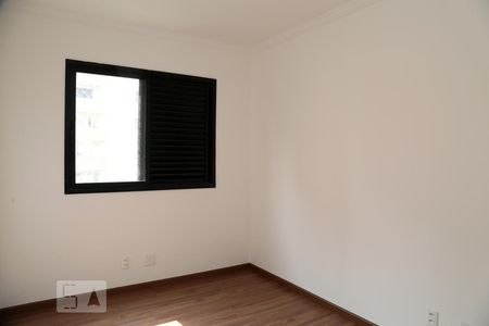 Quarto 1 de casa para alugar com 2 quartos, 58m² em Vila Andrade, São Paulo