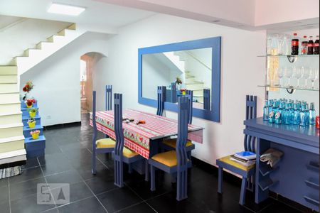 Casa 1 - Sala de Jantar de casa à venda com 4 quartos, 250m² em Vila Regina ( Zona Leste), São Paulo