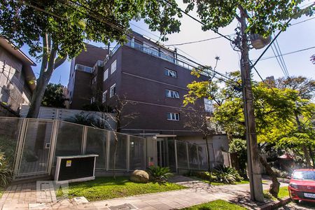 Apartamento à venda com 189m², 3 quartos e 3 vagas Apartamento à venda com 189m², 3 quartos e 3 vagasFachada