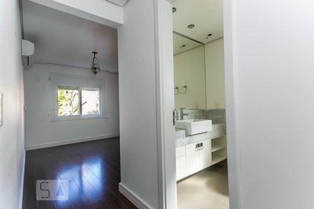 Apartamento à venda com 189m², 3 quartos e 3 vagas Apartamento à venda com 189m², 3 quartos e 3 vagasSuíte 2