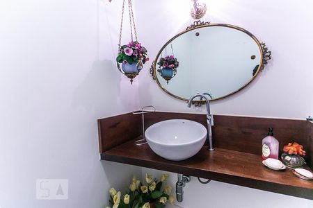 Apartamento à venda com 189m², 3 quartos e 3 vagas Apartamento à venda com 189m², 3 quartos e 3 vagasBanheiro principal