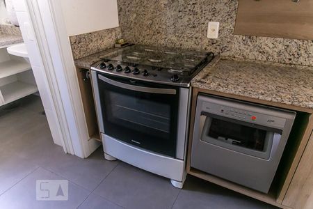 Apartamento à venda com 189m², 3 quartos e 3 vagas Apartamento à venda com 189m², 3 quartos e 3 vagasCozinha fogão