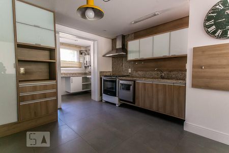 Apartamento à venda com 189m², 3 quartos e 3 vagas Apartamento à venda com 189m², 3 quartos e 3 vagasCozinha
