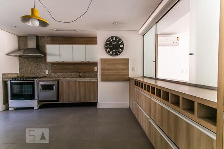 Apartamento à venda com 189m², 3 quartos e 3 vagas Apartamento à venda com 189m², 3 quartos e 3 vagasCozinha