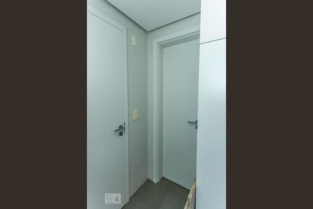 Apartamento à venda com 189m², 3 quartos e 3 vagas Apartamento à venda com 189m², 3 quartos e 3 vagasDispensa