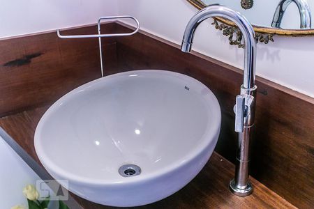 Apartamento à venda com 189m², 3 quartos e 3 vagas Apartamento à venda com 189m², 3 quartos e 3 vagasBanheiro principal