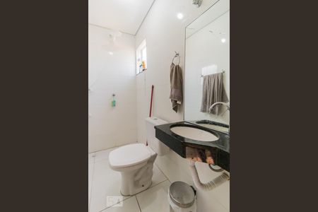Banheiro de apartamento à venda com 1 quarto, 24m² em Cidade Patriarca, São Paulo