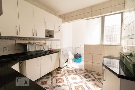 Apartamento para alugar com 58m², 2 quartos e sem vagaCozinha