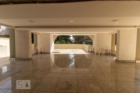 Apartamento para alugar com 60m², 1 quarto e sem vagaÁrea comum - Salão de festas