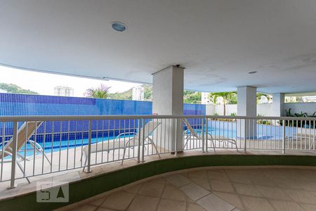 Apartamento à venda com 140m², 2 quartos e 1 vaga Apartamento à venda com 140m², 2 quartos e 1 vagaÁrea comum - Piscina