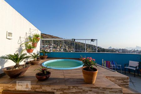 Vista da suite de apartamento à venda com 2 quartos, 140m² em Santa Rosa, Niterói