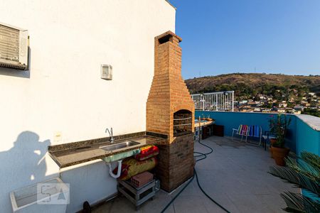 Apartamento à venda com 140m², 2 quartos e 1 vaga Apartamento à venda com 140m², 2 quartos e 1 vagaÁrea comum - Churrasqueira