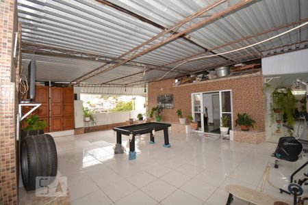 Apartamento à venda com 300m², 2 quartos e sem vagaVaranda - Academia