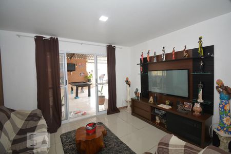 Sala de Estar de apartamento à venda com 2 quartos, 300m² em Lins de Vasconcelos, Rio de Janeiro
