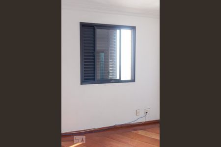 Apartamento à venda com 150m², 3 quartos e 2 vagasQuarto 2