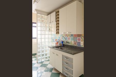 Apartamento à venda com 150m², 3 quartos e 2 vagasCozinha