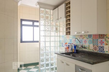 Apartamento à venda com 150m², 3 quartos e 2 vagasCozinha