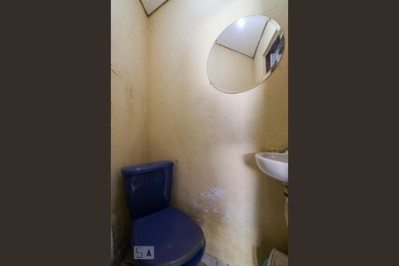 Casa à venda com 135m², 2 quartos e 2 vagasBanheiro 2