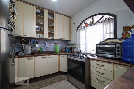 Casa à venda com 135m², 2 quartos e 2 vagasCozinha